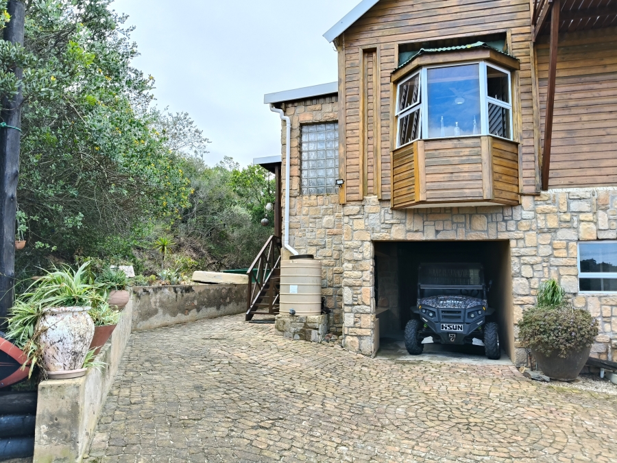 4 Bedroom Property for Sale in Gamtoos Mouth Eastern Cape